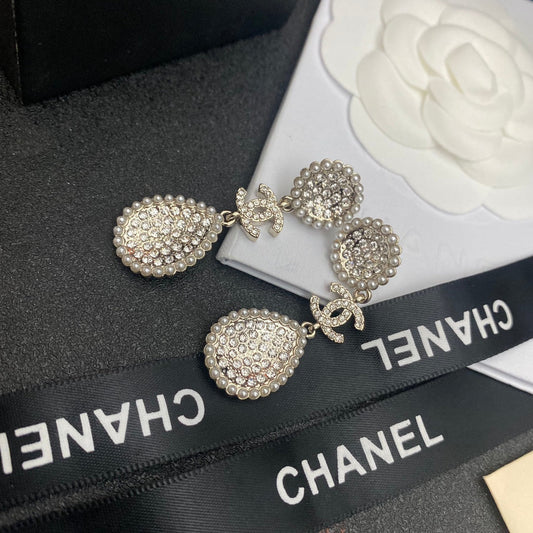 Boucles d'oreilles élégantes en cristal