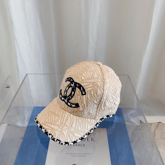 Casquette de baseball plissée tendance