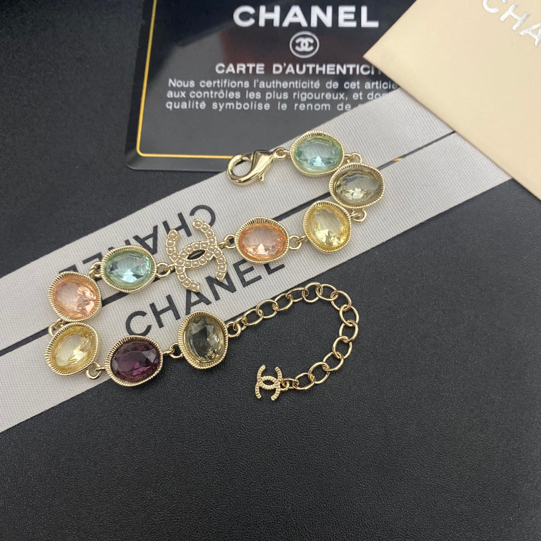 Pulsera de cuentas de vidrio de colores