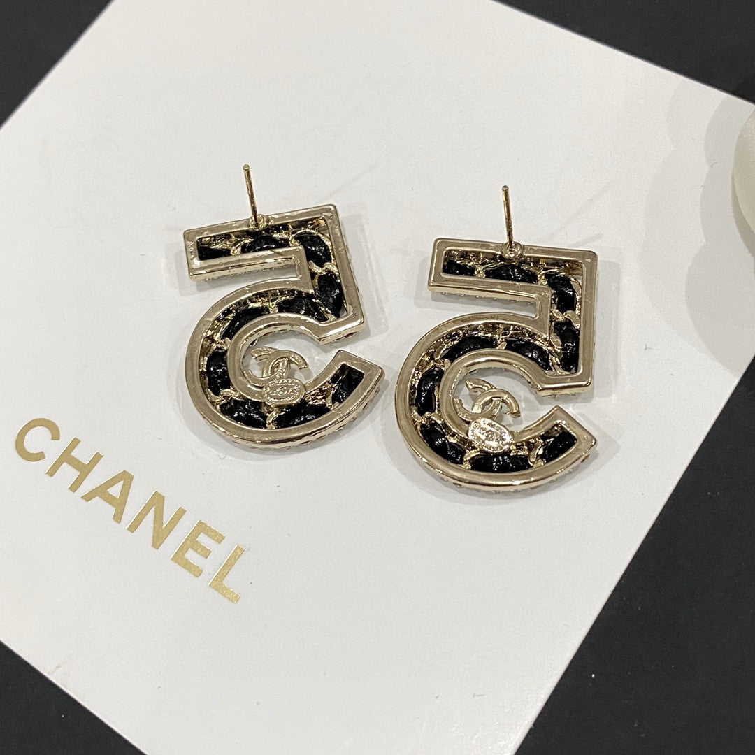 Aretes de Cuero con Diamantes de Imitación (5 unidades)
