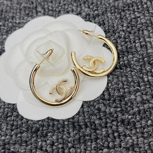Boucles d'oreilles créoles demi-cercles Or Premium