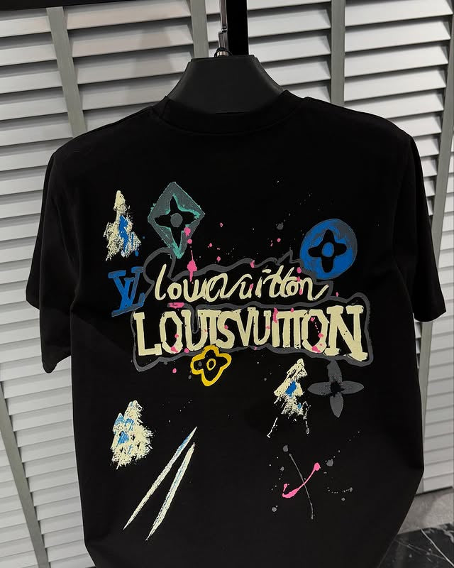 Nueva camiseta con estampado de salpicaduras de tinta