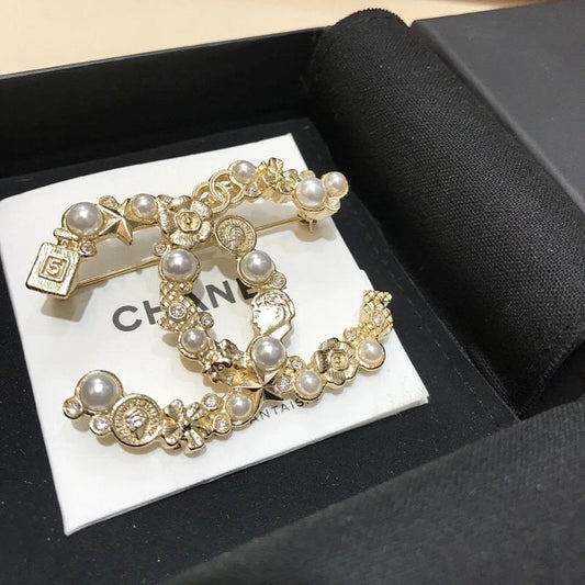 Broche Camélia Perle Classique