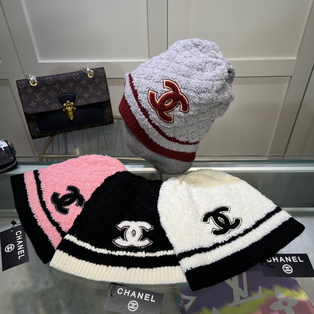 Gorro de punto de vellón coral engrosado