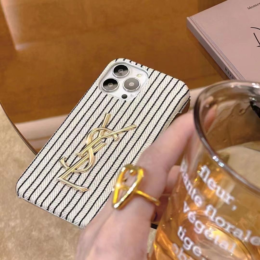 Funda de cuero con estampado de cocodrilo