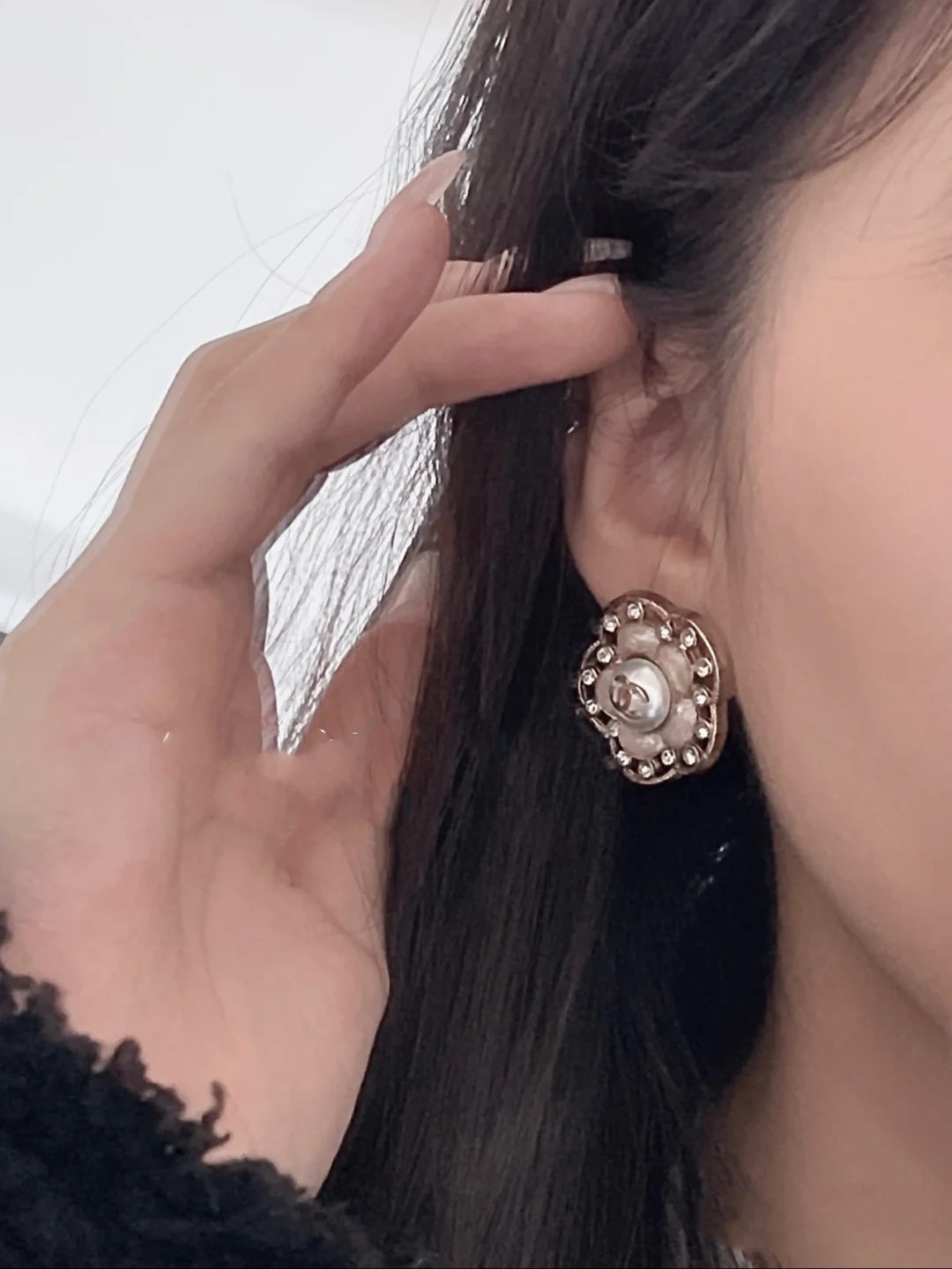 Pendientes de botón Camelia