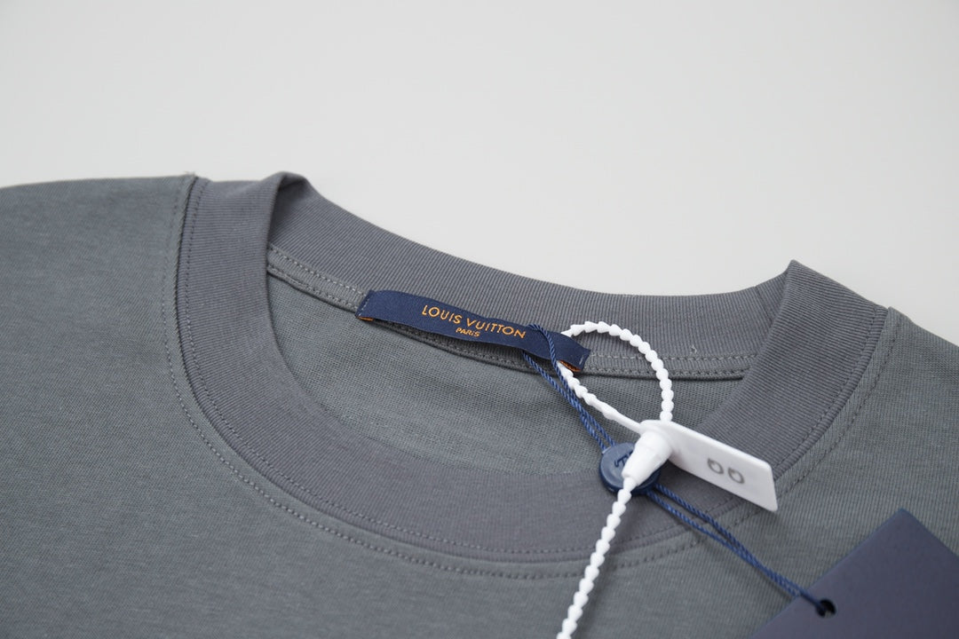 Camiseta estampada sencilla