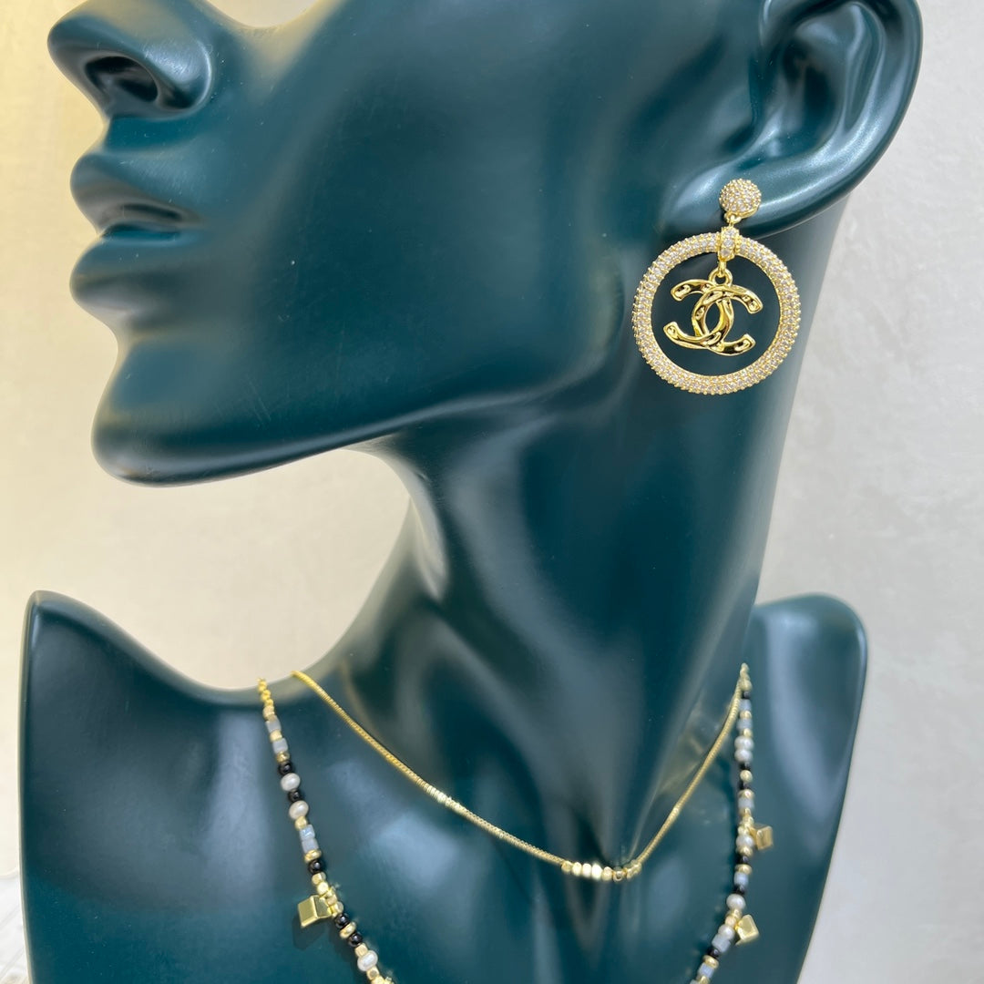 Pendientes de aro con colgante de diamante