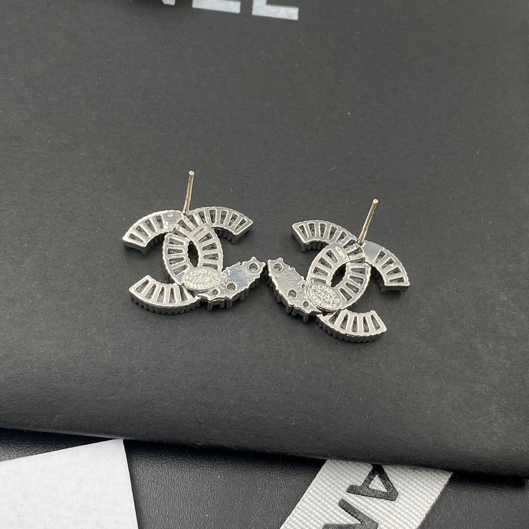 Pendientes de perlas de cristal