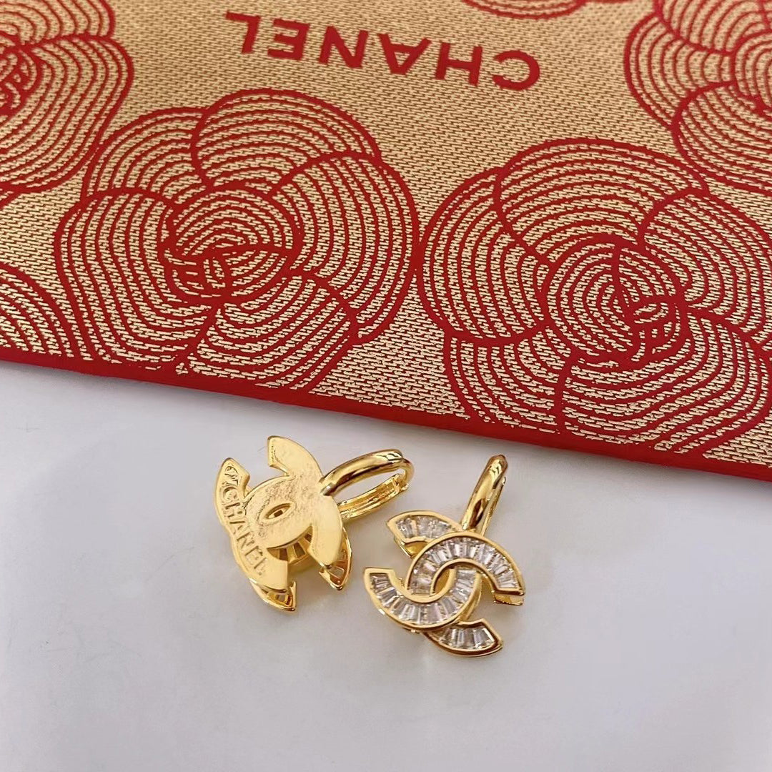 Pendientes de Moda con Logotipo de Diamantes de Imitación