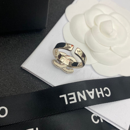 Bague ouverte Logo Diamant Scintillant