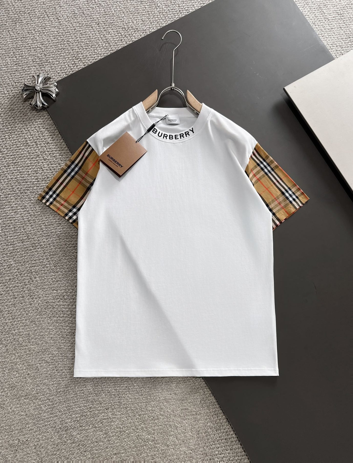 NUEVO 0403 Camiseta