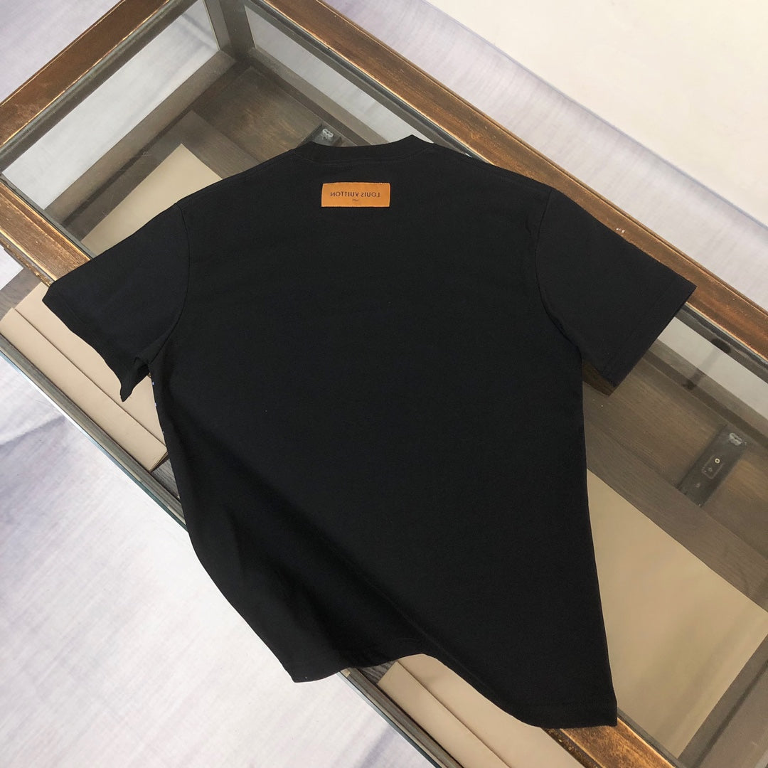 Camiseta con estampado de estrellas degradadas