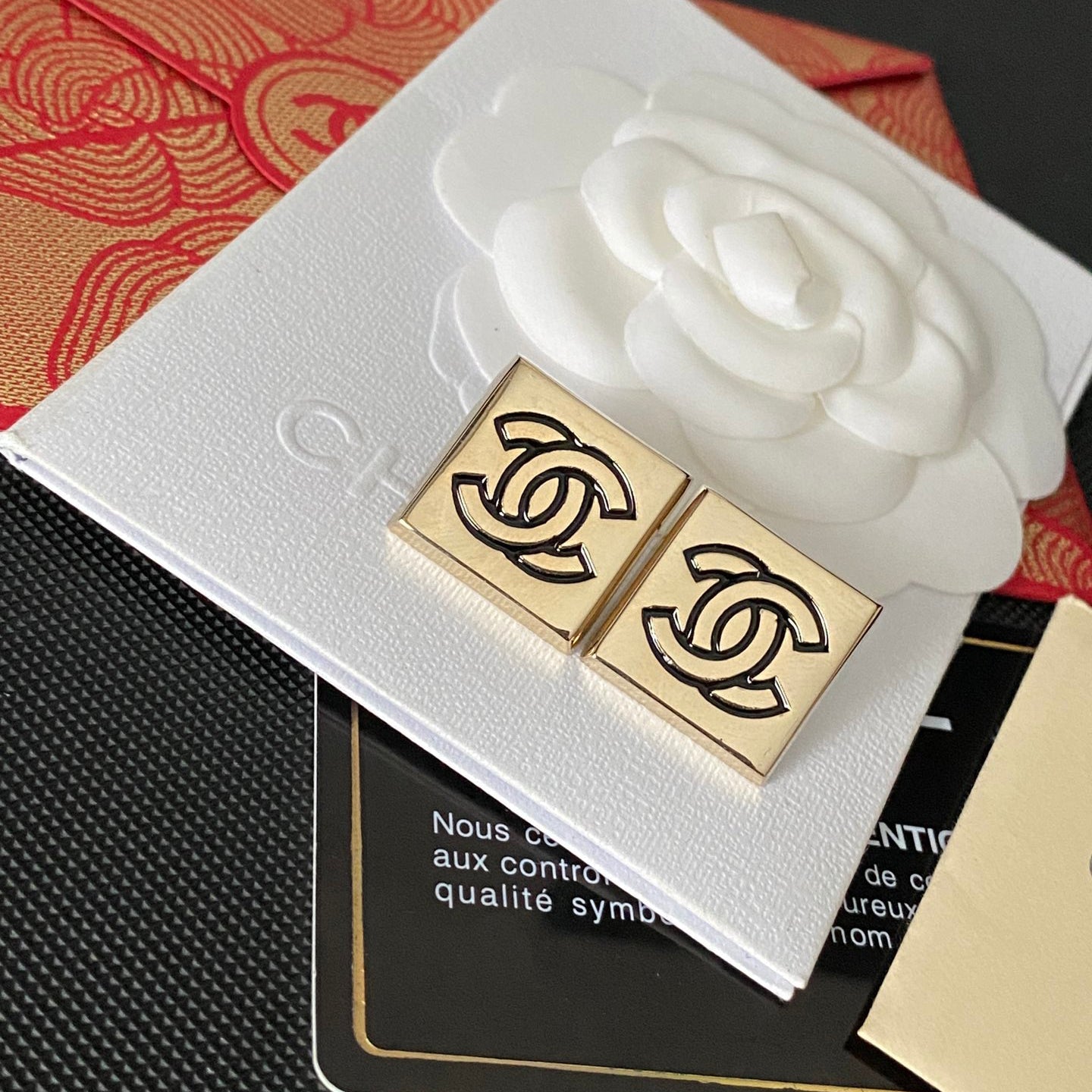 Pendientes Cuadrados Dorados Vintage