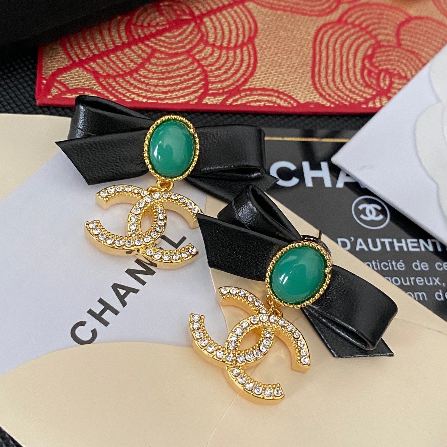Pendientes de lazo de cuero de moda