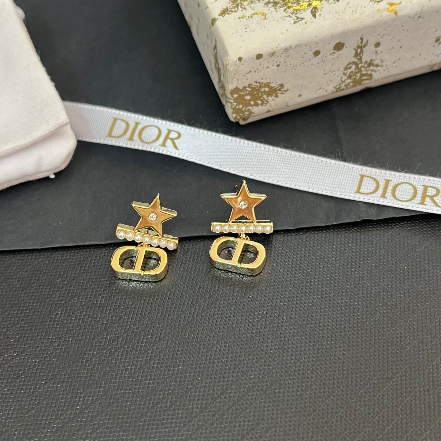 Pendientes de Perlas Pequeña Estrella
