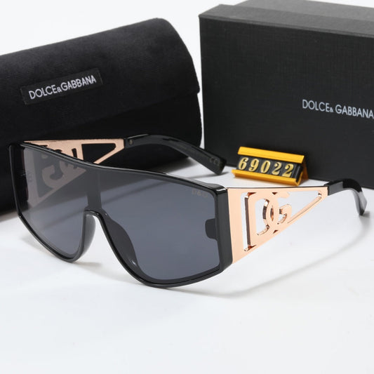 Lunettes de soleil surdimensionnées à monture métallique et tendance