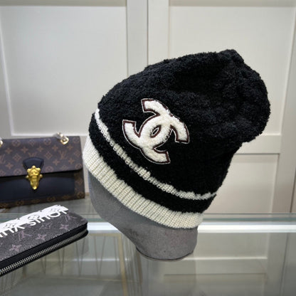 Gorro de punto de vellón coral engrosado