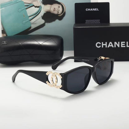 Lunettes de soleil en métal avec logo nacré pour femme