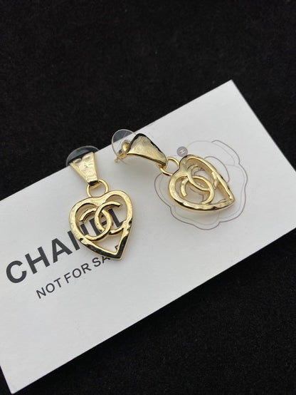 Boucles d'oreilles cœur creux de tempérament
