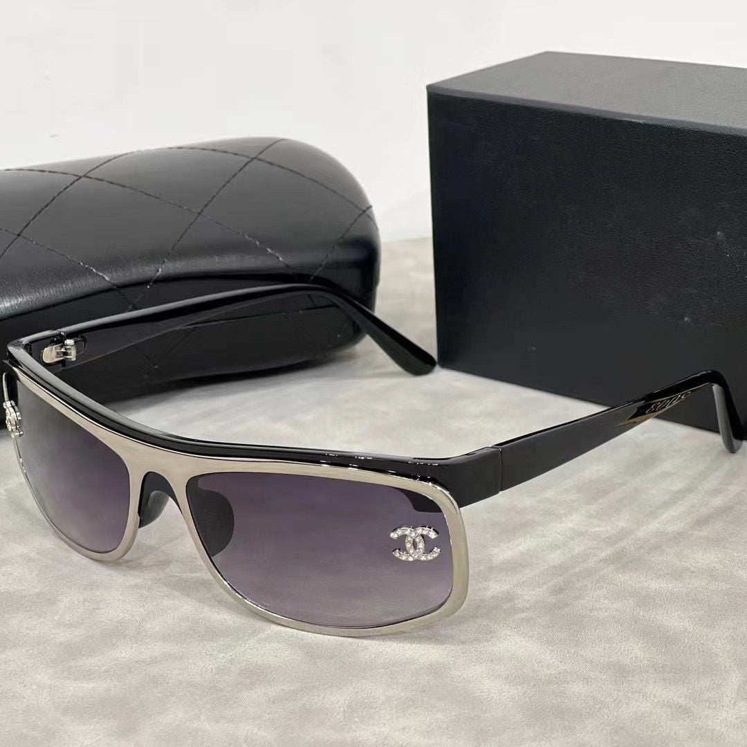 Gafas de sol de mujer tipo pantalla