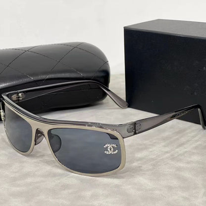 Gafas de sol de mujer tipo pantalla