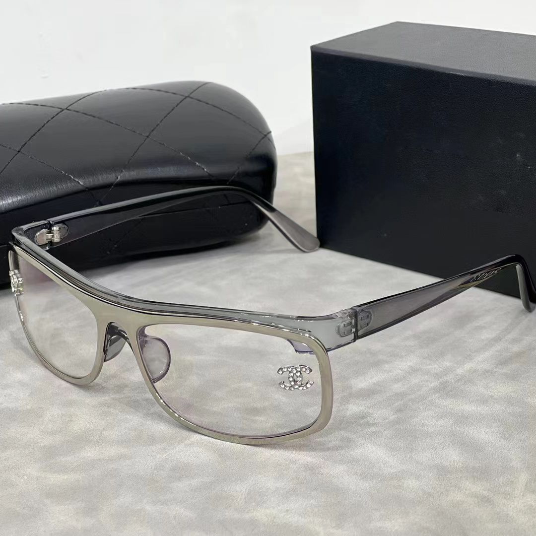Gafas de sol de mujer tipo pantalla