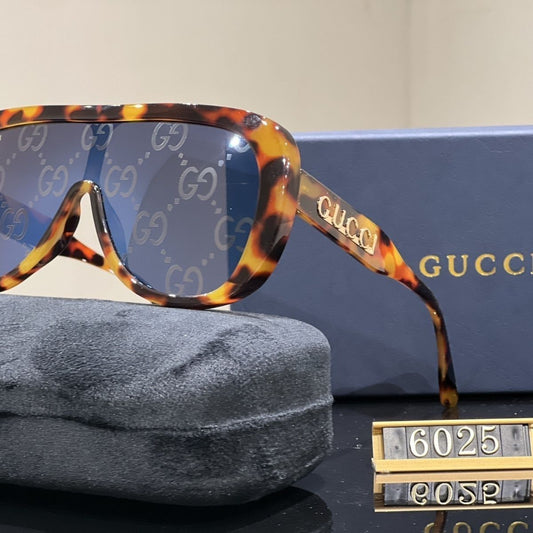 Lunettes de Soleil Monobloc Grand Cadre Tendance