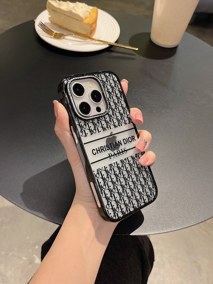 Funda Transparente Vintage en Relieve