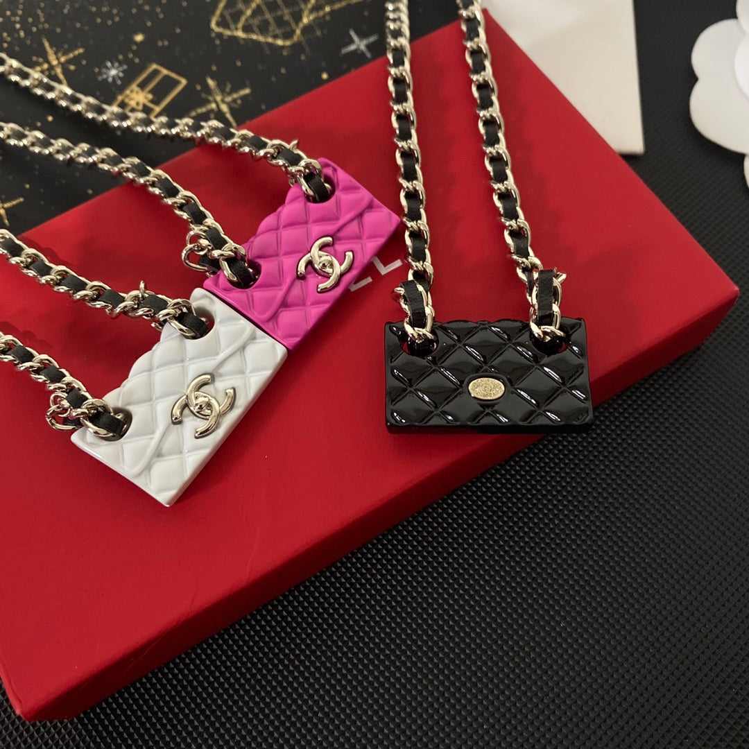 Collar de bolso elegante a la moda