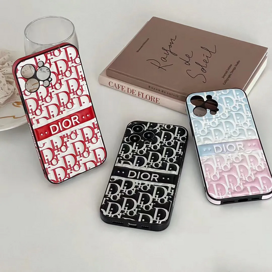 Estuche con relieve 3D vintage