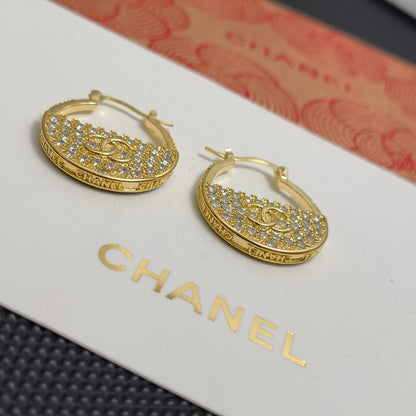 Pendientes de aro de diamante de nueva moda