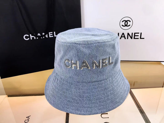 Chapeau Bob en Jean à Logo Diamant