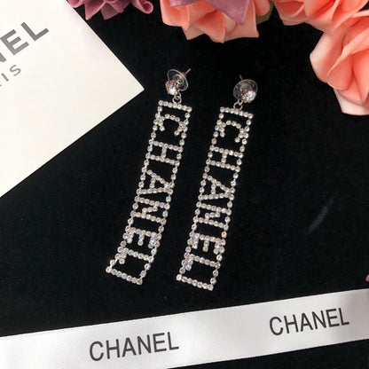 Aretes Largos de Diamantes de Cristal Brillante