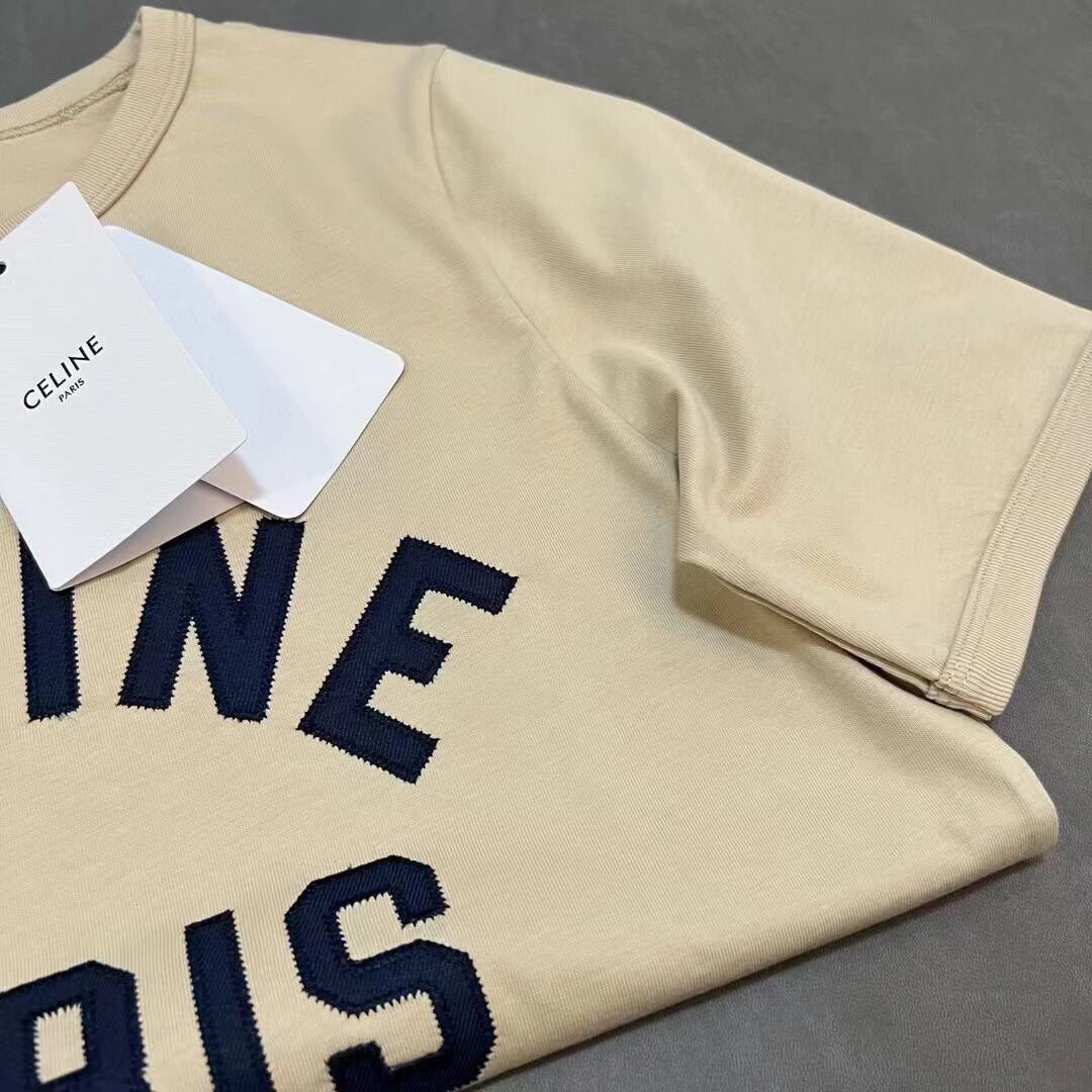 Camiseta de manga corta con apliques y bordados en índigo