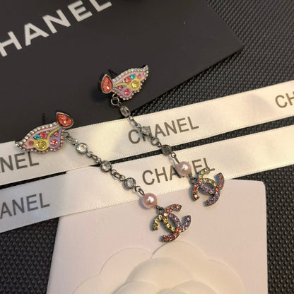 Boucles d'oreilles papillon en cristal coloré