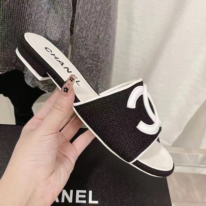 Sandalias clásicas que combinan con todo