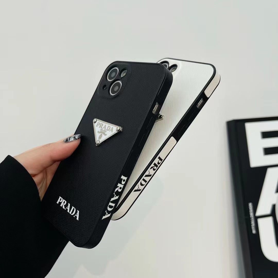 Funda de goma blanda clásica con monograma
