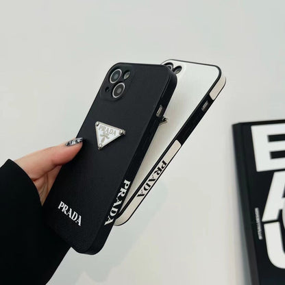 Funda de goma blanda clásica con monograma
