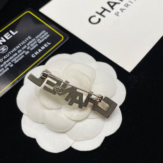 Broche Lettre Colorée Personnalisée