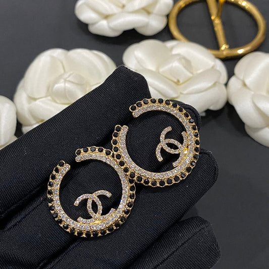Boucles d'oreilles créoles en zircon brillance tempérament