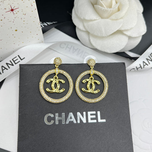 Boucles d'oreilles créoles pendantes diamant