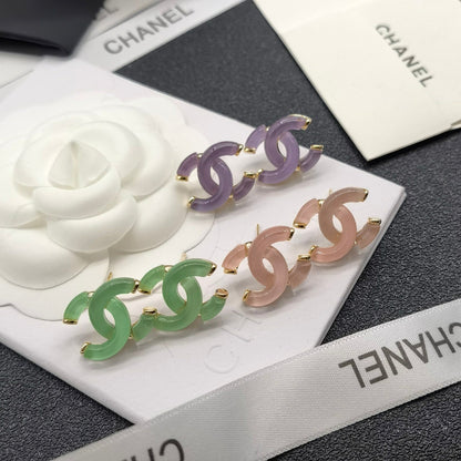 Pendientes de resina con letras vintage