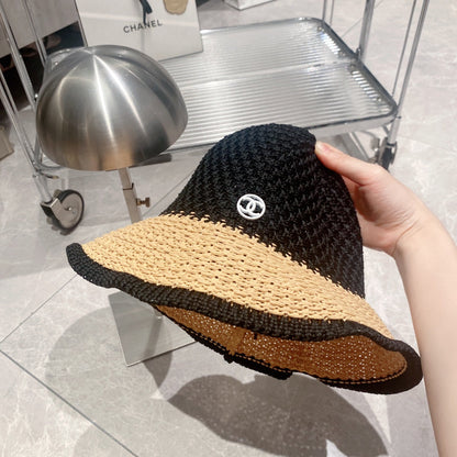 Chapeau bob en paille tendance