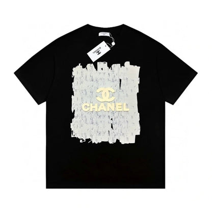 Camiseta de manga corta informal con estampado de logo tridimensional de graffiti grande