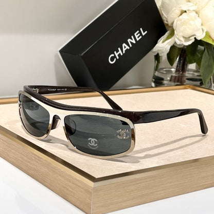 Gafas de sol de mujer tipo pantalla