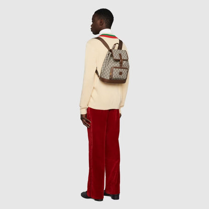 Mochila con G entrelazadas