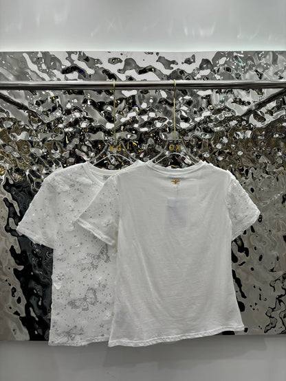 Nueva camiseta bordada de malla con mariposas
