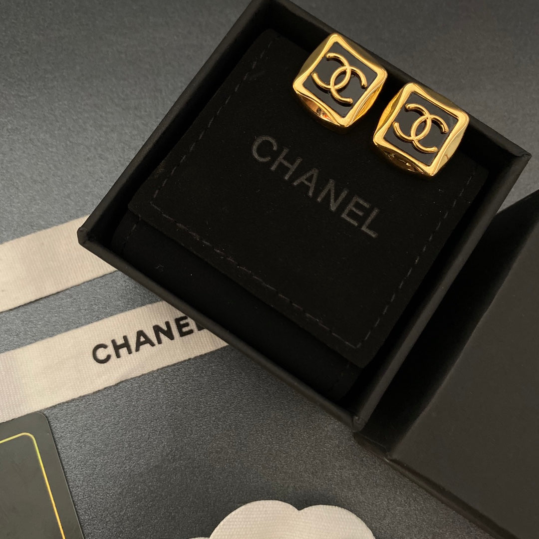 Pendientes cuadrados
