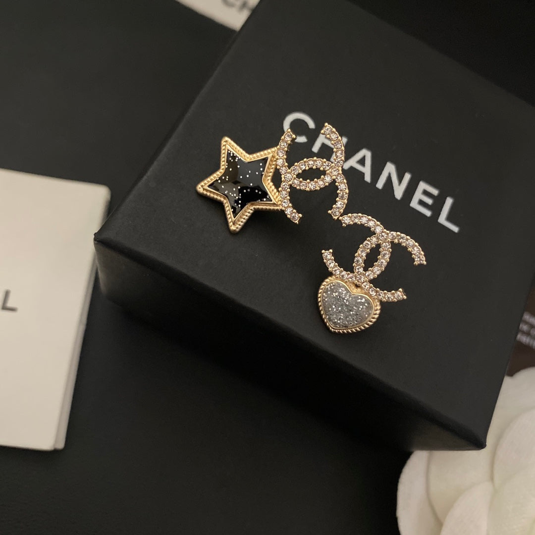 Pendientes de diamantes con estrella asimétrica